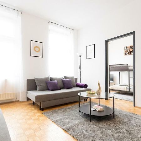 Lovely Two Level Apartment For Families Виена Екстериор снимка
