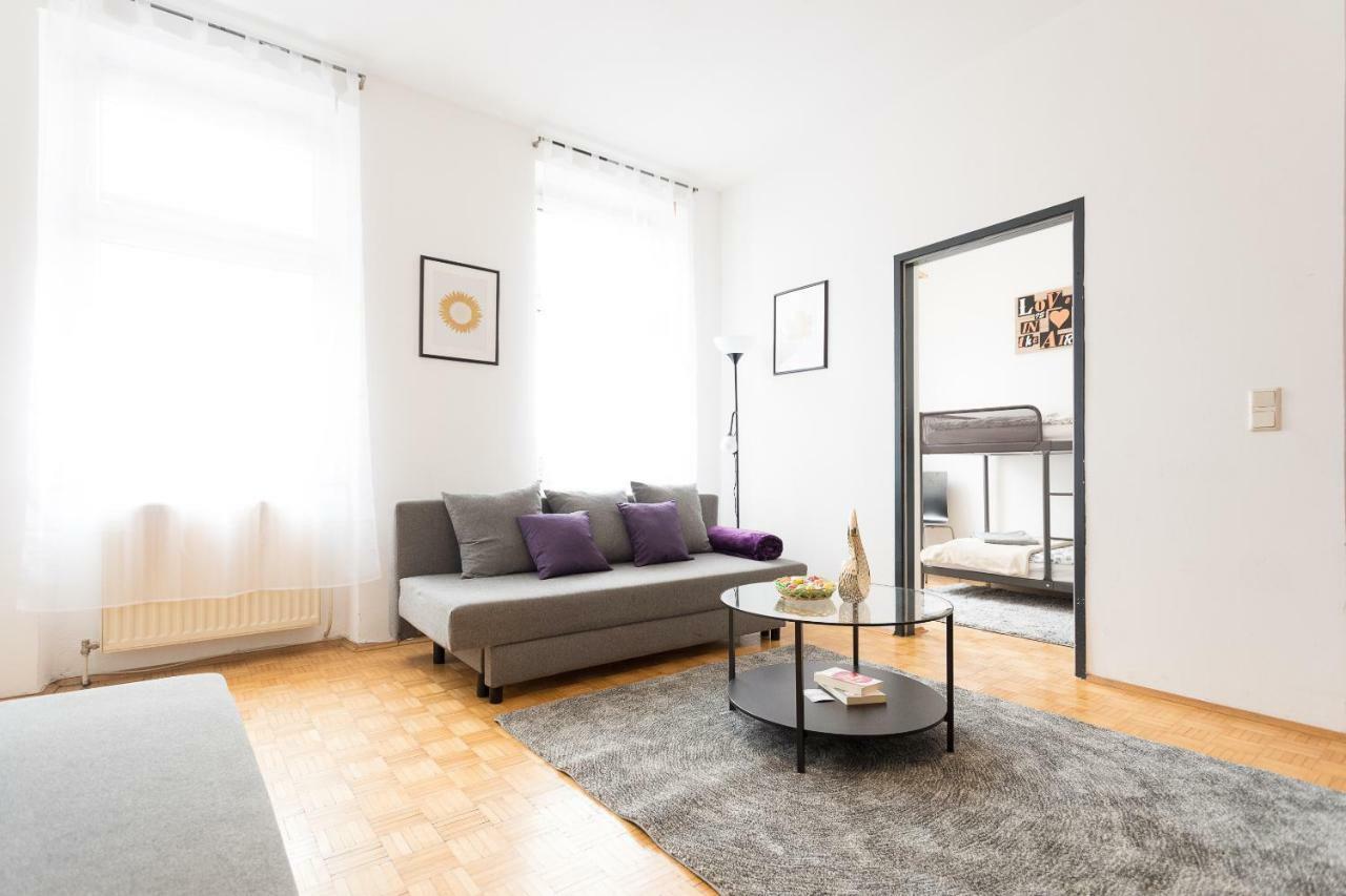 Lovely Two Level Apartment For Families Виена Екстериор снимка