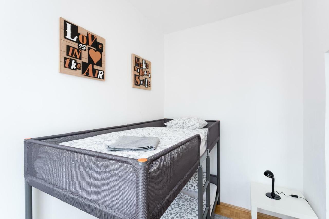 Lovely Two Level Apartment For Families Виена Екстериор снимка