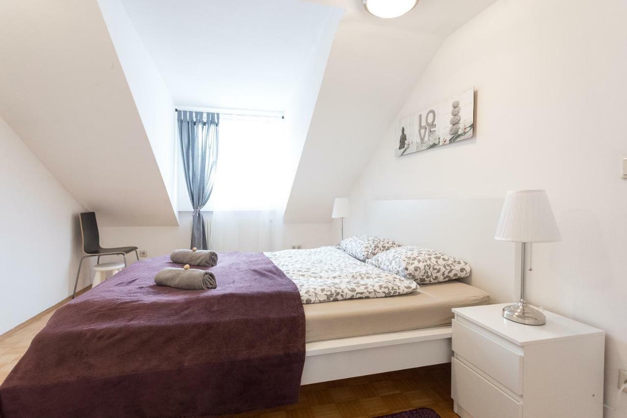 Lovely Two Level Apartment For Families Виена Екстериор снимка