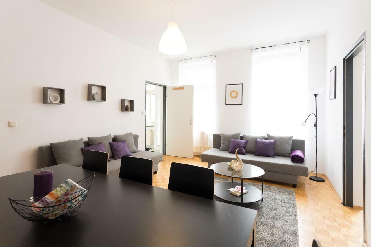 Lovely Two Level Apartment For Families Виена Екстериор снимка